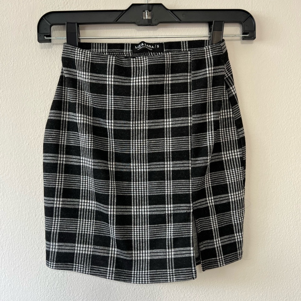 Black and White Pencil Mini Skirt